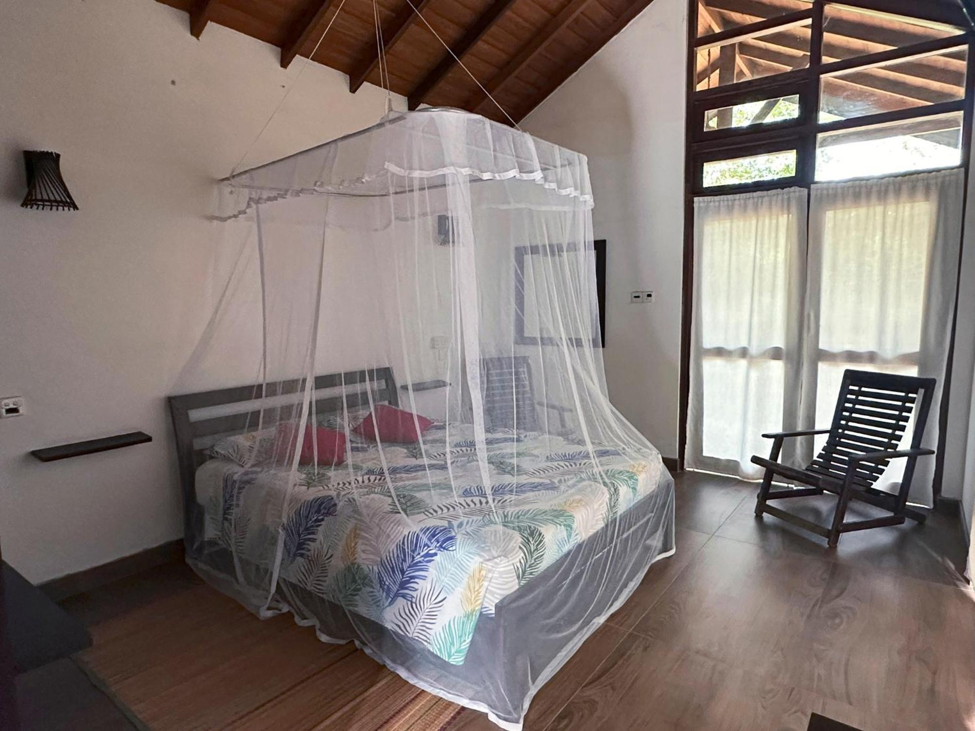 Sat Nam Village Hotel 锡吉里亚 外观 照片